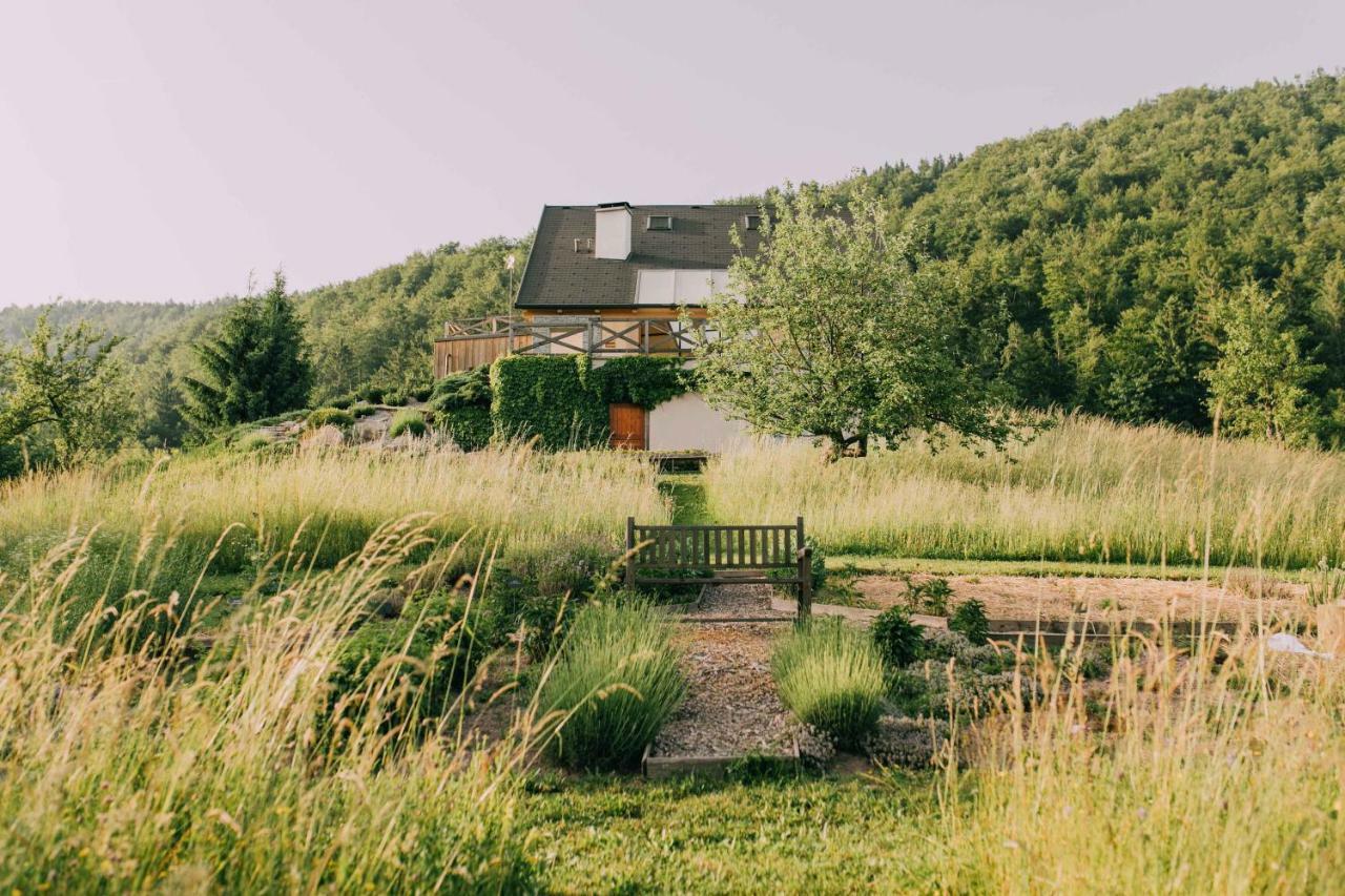 Na Kupcku Estate "Nature Reatreat & Wellness" Идрия Экстерьер фото